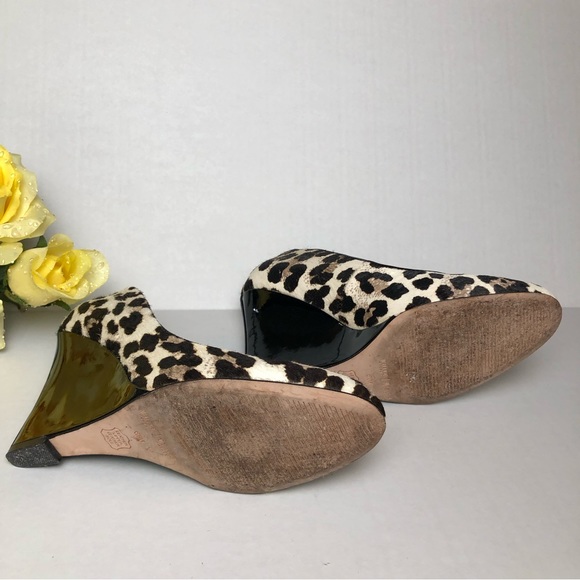 White House Black Market (WHBM) Leopard Print Calf Hair Pump/Wedges - Picture 6 of 6